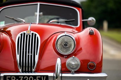 1955 JAGUAR XK140 SE 1955 JAGUAR XK140 SE DHC 

N° de série S817153

Bel état de...