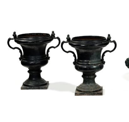 null LARGE PAIR OF MEDICIS VASES in green lacquered cast iron. Two handles in foliated...