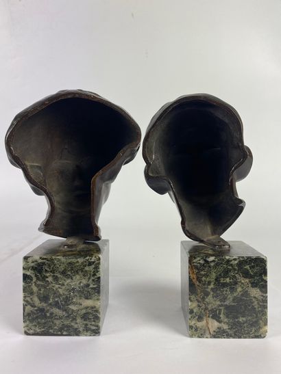 null Charles CORDIER (1827-1905) After Chinese Heads Pair of bronze sculptures on...