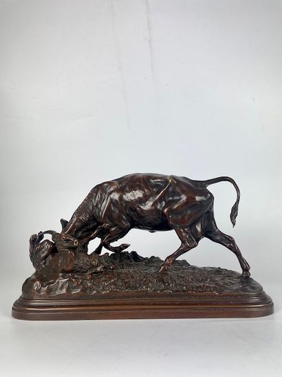 null Isidore BONHEUR (1827-1901) Vache combattant un loup Bronze à patine brune signé...