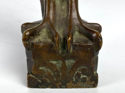 null Henri VALLETTE (1877-1962) Owl Bronze with light brown patina H : 14.5 cm
