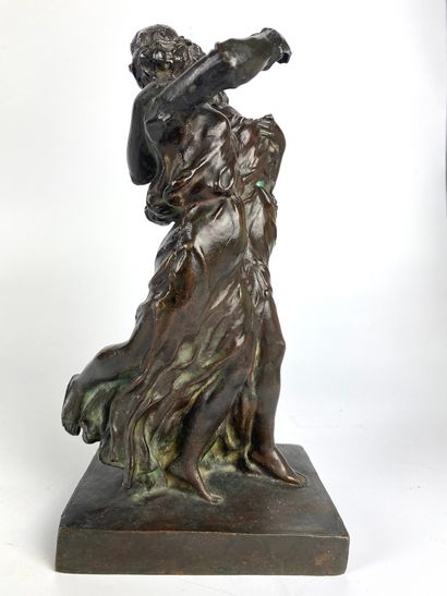  Félix VOULOT (1865-1926) Deux danseuses Bronze à la cire perdue (traces de vert...