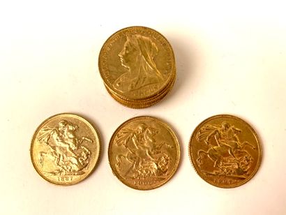 null 10 GOLDEN PIECES, British sovereign, 1887, 1900, 1907. Weight : 79,82 grams...