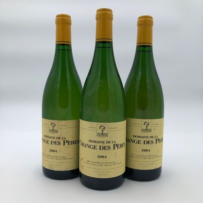 null 3 bottles Grange des Pères 2004 white (good levels, lightly marked labels, 1...