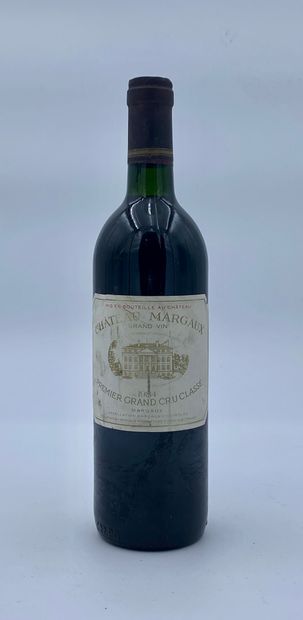 null 1 bottle CHÂTEAU MARGAUX 1984 1er GCC Margaux (N. tlb, E. f, lm)