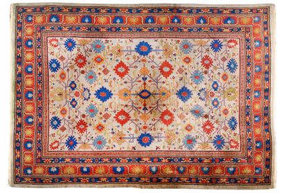 null SINKIANG (Samarkand, border between China and Russia) About 1980 Wool velvet...