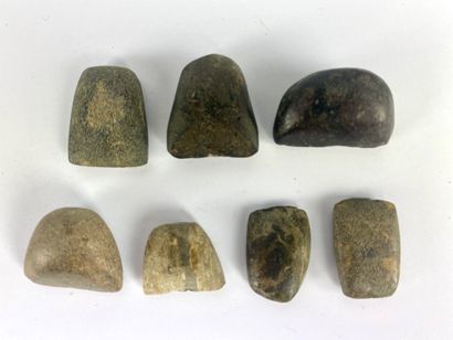 null Lot of polished axes Gray stone Mali, Neolithic l. : from 3,3 to 3,5 cm