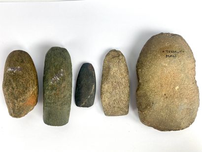  Lot including four polished axes and a throat axe Grey stone Mali, Neolithic