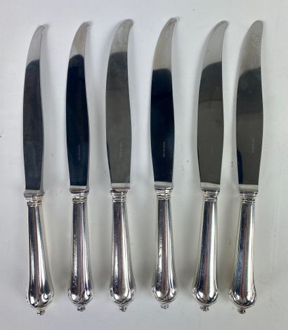  PUIFORCAT Ensemble de dix-huit couteaux de table avec manche en argent fourré (six...