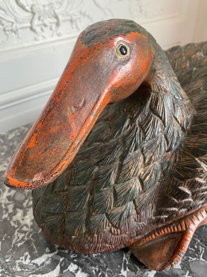null Important SCULPTURE in polychrome wood decorated with a duck. Foreign work of...