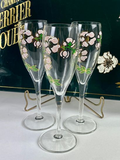 null PERRIER JOUET Six coupes en cristal. Coffret d'origine.