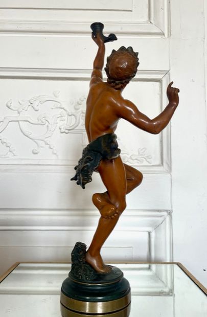 null Ernest DAME (1845-1920) Faune dansant Bronze à double patine signé sur la terrasse...