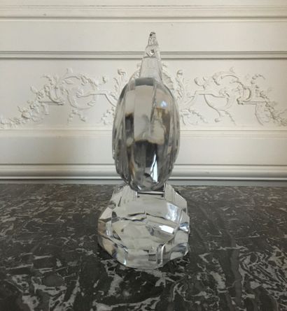 null BACCARAT Important crystal sculpture representing a rooster. H : 32,5 cm (chips...