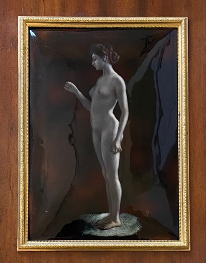 null MARCHAISON. LIMOGES Nude in feet. Enamelled copper plate signed lower right...