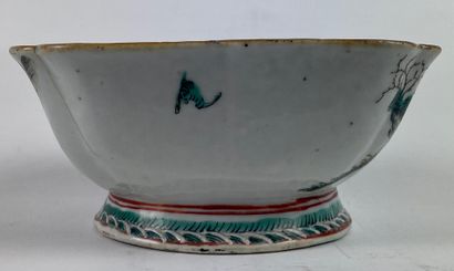 null CHINA Polychrome porcelain bowl with enamelled decoration of children playing...
