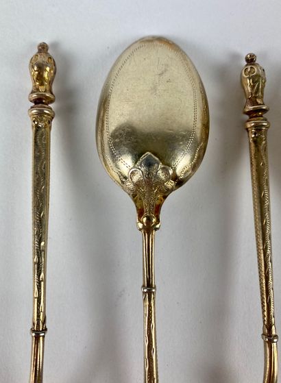 null SET OF 11 COFFEE SPoons in vermeil. Weight : 180 g