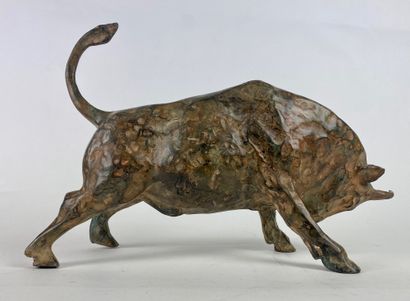 null Pierre CHENET (XX-XXI) Bull. Bronze with patina. 27 x 38 cm