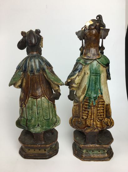 null CHINA Two polychrome enamelled stoneware subjects decorated with a couple of...