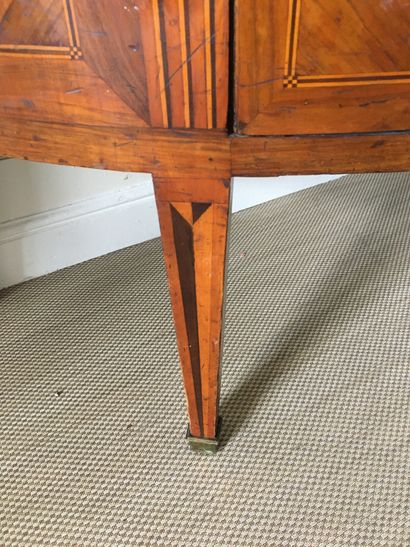 null COMMODE of form 1/2 moon out of wooden veneer and nets of marquetry opening...