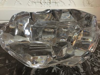 null BACCARAT Important crystal sculpture representing a rooster. H : 32,5 cm (chips...