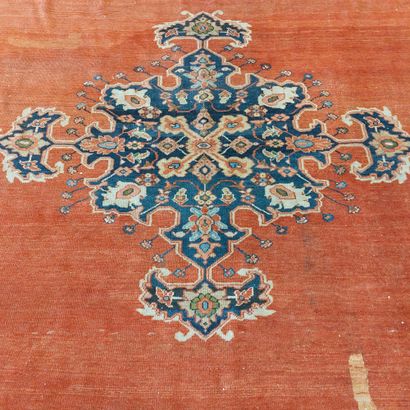 null LARGE ANCIENT WOOL RUG with medallion decorations on a pink background

410...