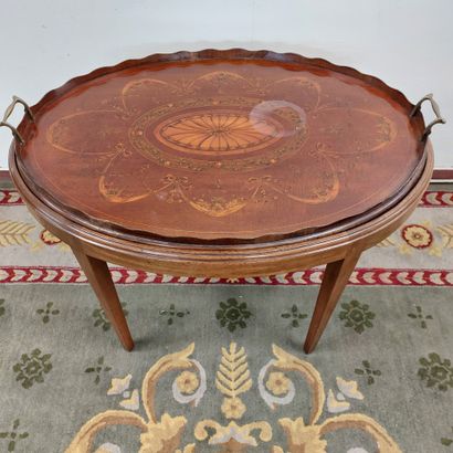 null COFFEE TABLE 

oval in natural wood, removable tray inlaid with knots and flowers,...