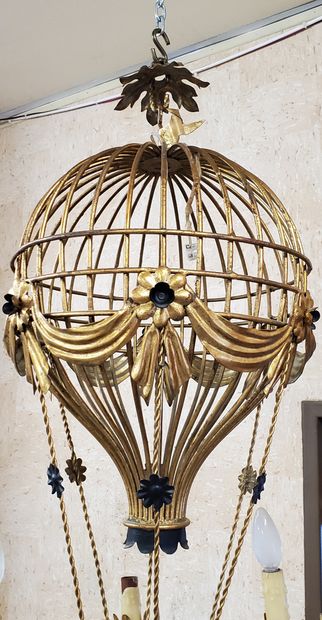 null Gilded metal chandelier forming a hot air balloon with six arms of light 

H...