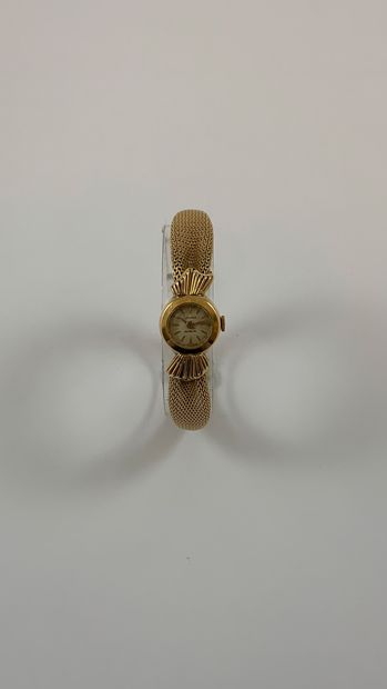 HERMA About 1950. Ladies' watch in yellow...