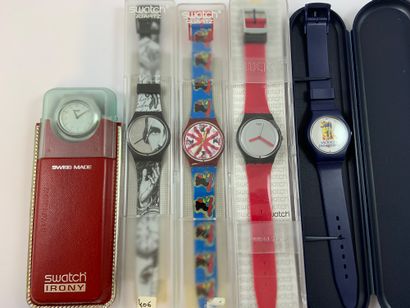 null LOT DE 5 SWATCH Vers 1990. Ensemble de montres bracelets en plastique, mouvement...