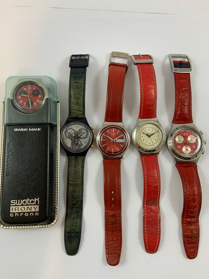 null LOT OF 5 SWATCH About 1990. Set of plastic wrist watches and chronographs, quartz...