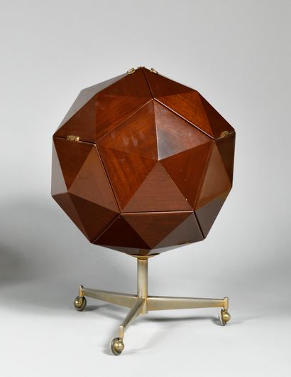  VUILLERMOZ EDITEUR Model " Diamant " Spherical bar with faceted pentagons of triangles...