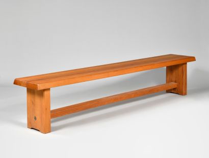 null PIERRE CHAPO (1927-1987) Model " S14 D ", created in 1960 Long bench in elm...