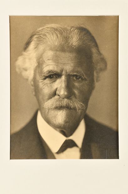 null FRANTISEK DRTIKOL (1883-1961) Portrait of Vincent d'Indy (1851-1931). Circa...