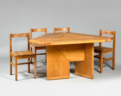 null SILVIO COPPOLA (1920-1985) MAXALTO EDITEUR Modèle « Montina » Table en frêne...