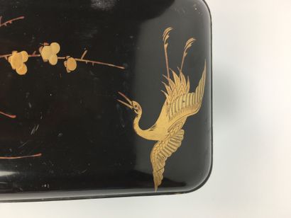 null JAPAN Japanese lacquer box with gilded decoration of herons and cherry blossoms....