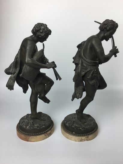 null Jean-Louis GREGOIRE (1840-1890) The musicians. Pair of bronzes with brown-green...