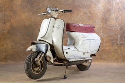 RALEIGH 1964 ROMA N° série :TH92300

CGF Collection – pas de clé

À remettre en route

À...