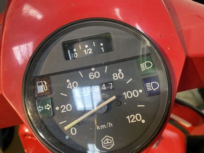 PIAGGIO 1990 CGF


9,947 km on the odometer


Very good original condition


To restart...