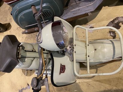 MOTOCONFORT 1960 Serial number: 91623


CGF


To restart This scooter has taken part...