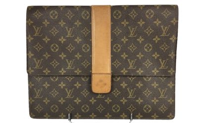null LOUIS VUITTON Document holder in monogrammed canvas, snap closure, with three...