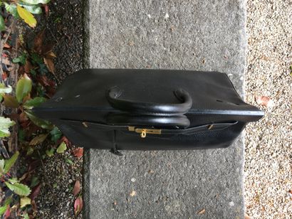 null HERMES PARIS 1996 Sac à main Birkin 40 cm en veau Togo noir. Garniture métal...