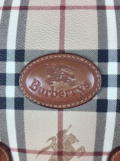 null BURBERRY Canvas bag monogrammed, shoulder handle in brown canvas. 20 x 35 c...