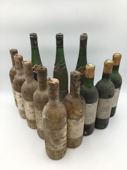null 12 bouteilles ensemble panaché de bouteilles, régions diverses 

(sans garantie...