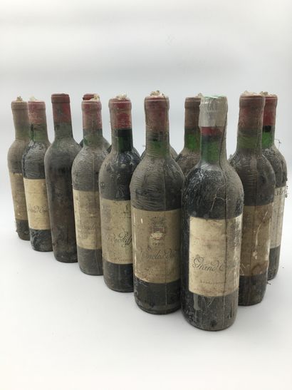 null 13 bouteilles ensemble panaché de Bordeaux 

(sans garantie d'état, pas de description...