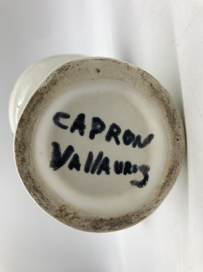 null ROGER CAPRON, Pichet zoomorphe circa 1950

Signé à la base, Capron Vallauris

H:...