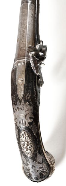  LONG AND FINE OTTOMAN FLINTLOCK PISTOL. Round barrel with flats to the thunder....