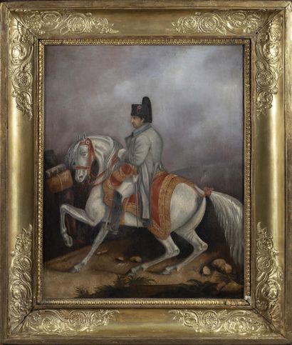  ECOLE FRANÇAISE XIXE SIECLE L’Empereur Napoléon Ier à cheval Huile sur toile (une...