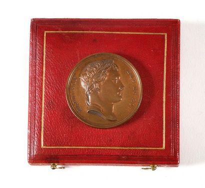 null VISIT OF THE EMPEROR'S TOMB 1880. Obverse: Napoleon Emperor and King by Andrieu....
