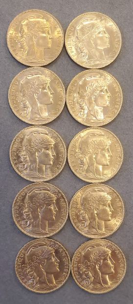 null 10 pièces d'or de 20 francs, années : 1910, 1911, 1913. Poids : 64,60 gramm...