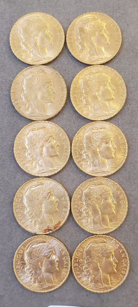null 10 Pièces d'or de 20 francs de l'année 1910. Poids : 64,58 grammes.
